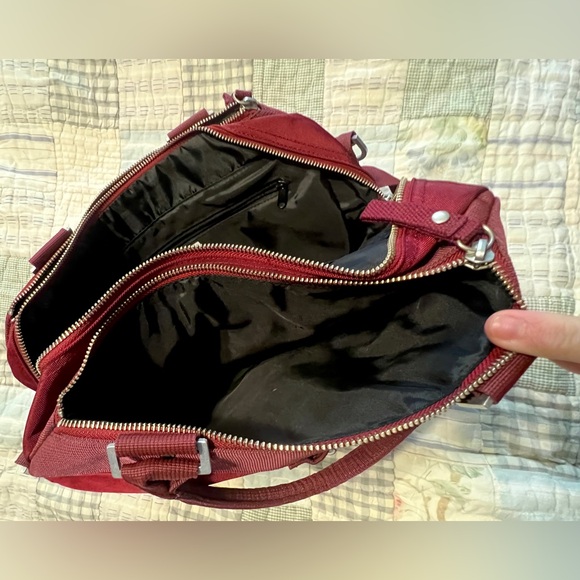 George Gina & Lucy  Miss Perfect Handbag, Burgundy Bag, vintage, never used - Picture 5 of 6